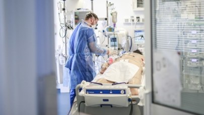 Ponad 2 tys. przypadków koronawirusa w Polsce. "Tarcza antykryzysowa" w Senacie [RELACJA 30.03]