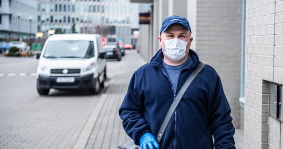 "Uważam, że to jest bardzo zły pomysł. Moim zdaniem korespondencyjne wybory to jest kompletny absurd" - mówi w rozmowie z RMF FM Sławomir Redmer, szef Związku Zawodowego Pracowników Poczty. Prawo i Sprawiedliwość złożyło w Sejmie projekt ustawy przewidujący, że wybory prezydenckie 10 maja mają się odbyć w całości drogą listowną. Pocztowcom nie podoba się ta inicjatywa. 