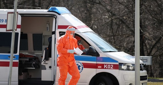 Do 115 osób wzrosła liczba zakażonych koronawirusem osób z Mazowieckiego Szpitala Specjalistycznego w Radomiu. Zarażeni są zarówno pacjenci, jak i pracownicy lecznicy - poinformowała rzeczniczka szpitala Karolina Gajewska.