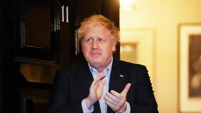 Boris Johnson o stanie zdrowia: Czuję się lepiej, ale pozostanę w izolacji