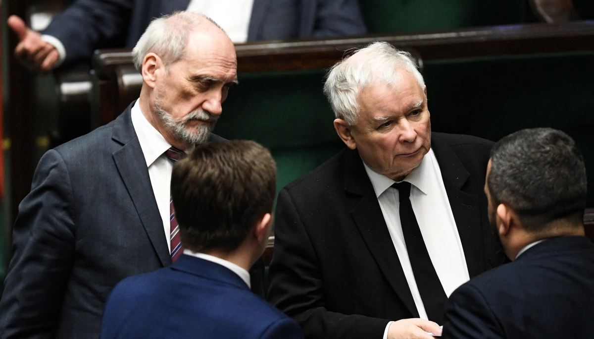 ​PiS złożyło w Sejmie autopoprawkę do projektu ustawy ws. głosowania korespondencyjnego. Zgodnie z nią, wybory prezydenckie w 2020 roku zostaną przeprowadzone wyłącznie w drodze głosowania korespondencyjnego.