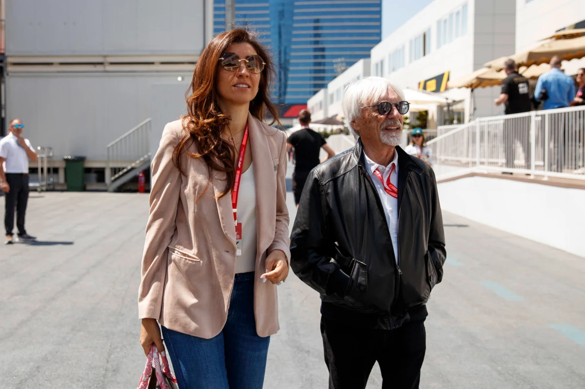 Były szef Formuły 1 Bernie Ecclestone potwierdził w wywiadzie dla dziennika „The Daily Mail”, że w wieku 89 lat zostanie ojcem. Brytyjczyk ma już trzy córki. Latem ma przyjść na świat pierwszy syn.