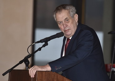 Prezydent Czech mówi o "porażce UE i KE" ws. koronawirusa