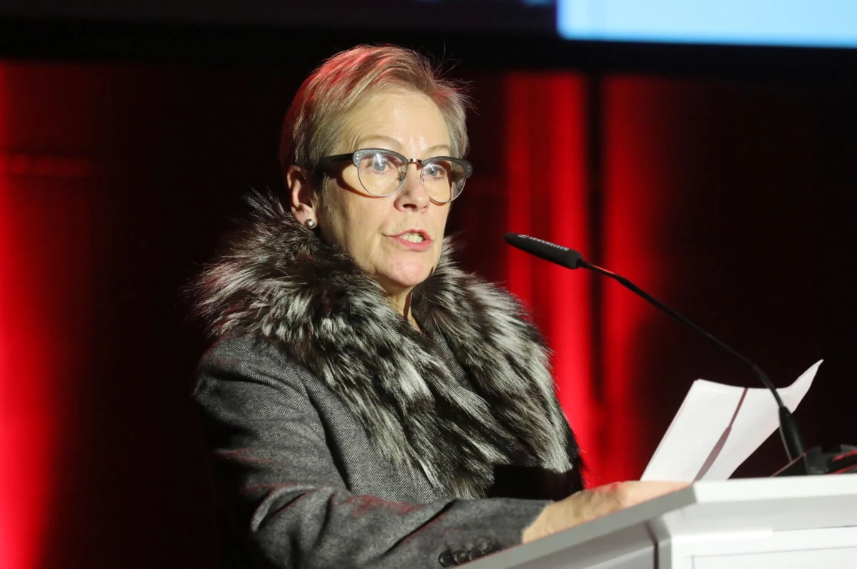 "Jeśli w takich warunkach odbędą się wybory, mogą nie spełnić wielu międzynarodowych standardów" - ostrzega szefowa Biura Instytucji Demokratycznych i Praw Człowieka OBWE Ingibjörg Sólrún Gísladóttir. Jej wpis został opublikowany na stronie organizacji.