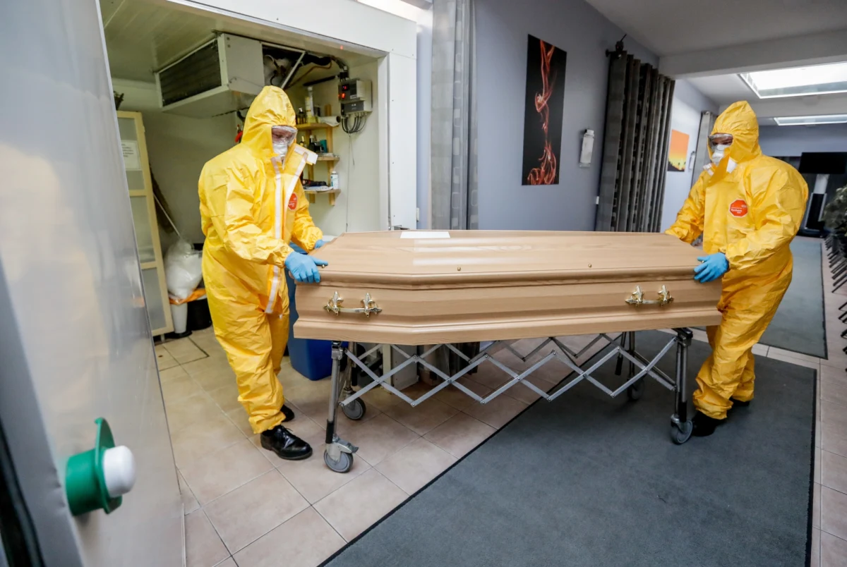 Posłowie izby niższej Stanów Generalnych, parlamentu Holandii, uważają, że mechanizm finansowy KE, dotyczący przeznaczenia środków polityki spójności na walkę z pandemią, faworyzuje Polskę i Węgry kosztem, na przykład, Włoch i Hiszpanii - informuje holenderski dziennik „De Telegraaf”.