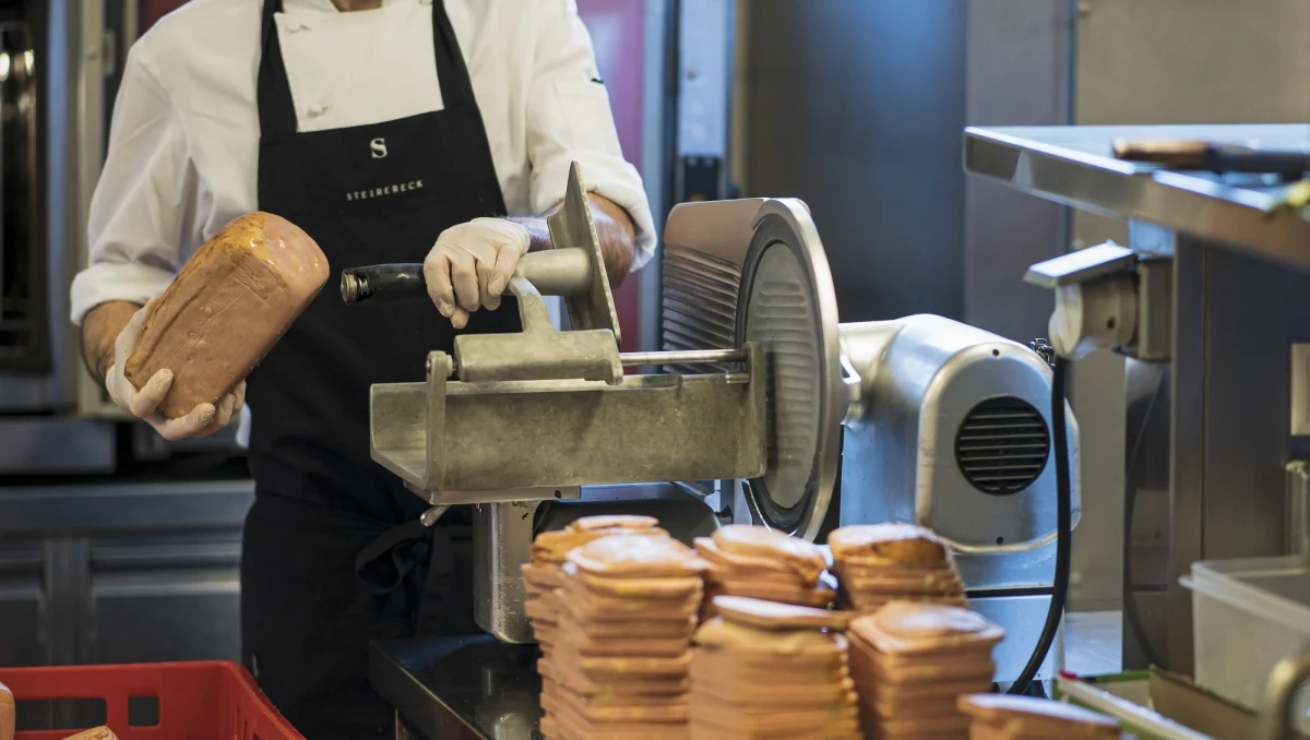 To wcale nie jest tak, że wprowadzenie stanu klęski żywiołowej powodowałoby konieczność wypłaty gigantycznych odszkodowań - przekonują konstytucjonaliści.