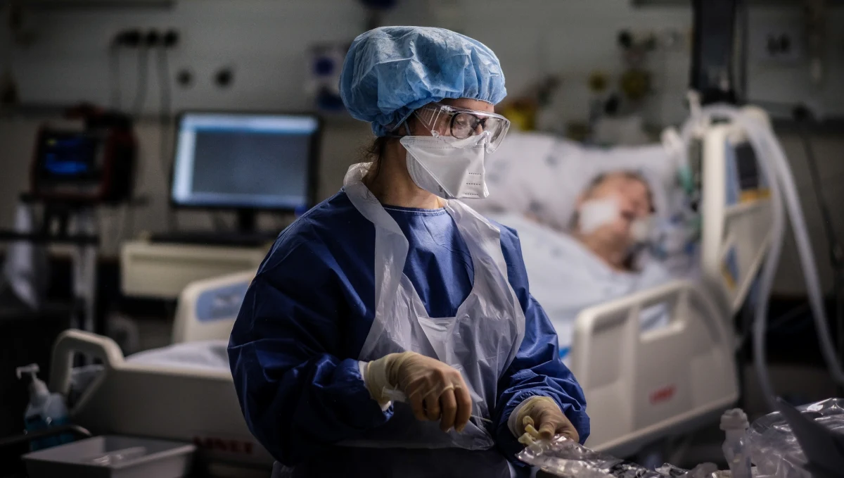 Wywiad USA już w listopadzie ubiegłego roku ostrzegał w raporcie, że wirus z okolic chińskiego miasta Wuhan stanowi zagrożenie dla ludzi - podała w środę telewizja ABC. Amerykańska agencja wywiadu wojskowego zaprzeczyła, by przygotowano taki dokument.