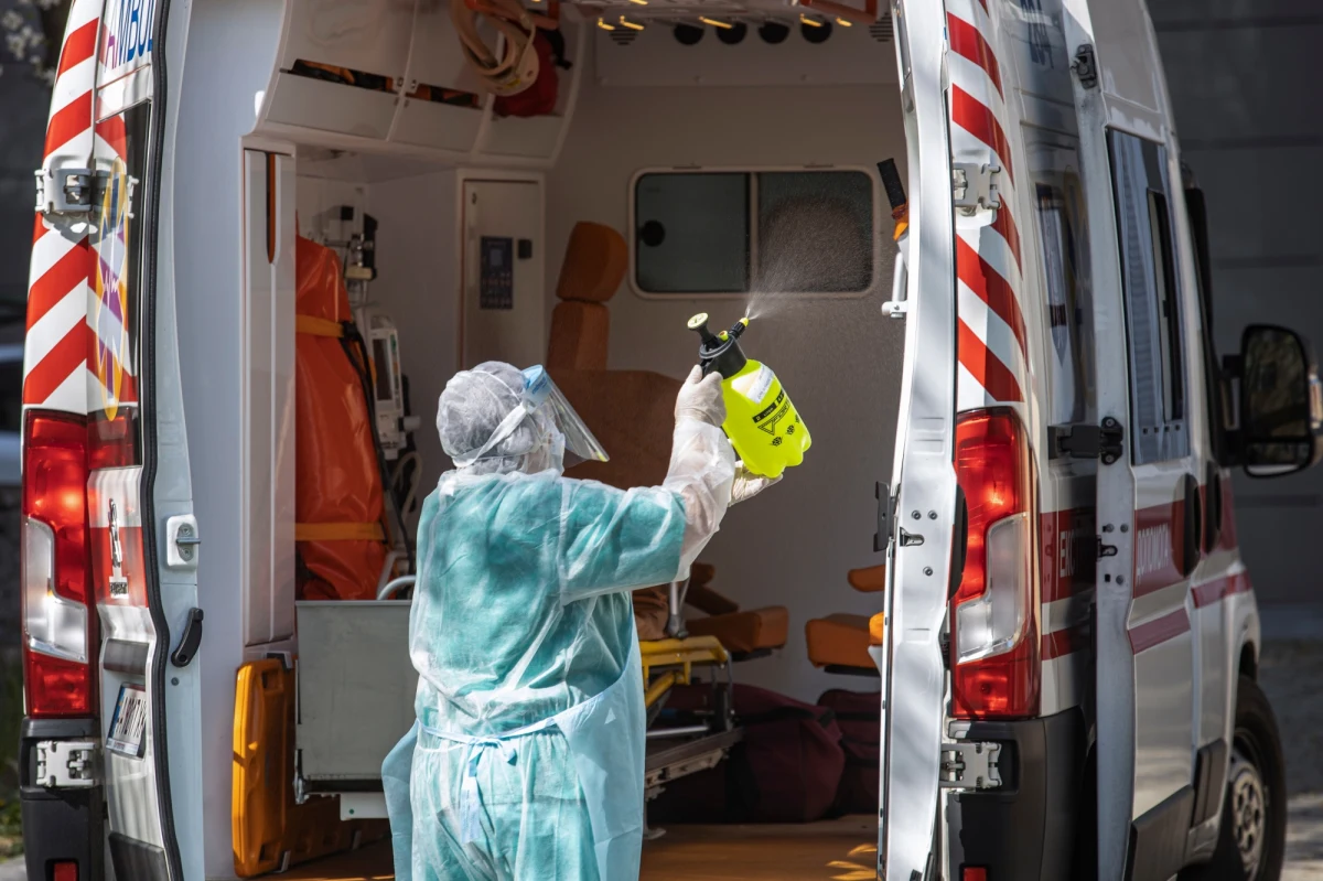 O 308 wzrosła w ciągu minionej doby liczba potwierdzonych przypadków zakażenia koronawirusem na Ukrainie; 4 osoby zmarły - podało w sobotę Centrum Zdrowia Publicznego tego kraju. Dotychczasowy bilans zakażeń to 2511. Odnotowano 73 zgony. Wyzdrowiało 79 osób.