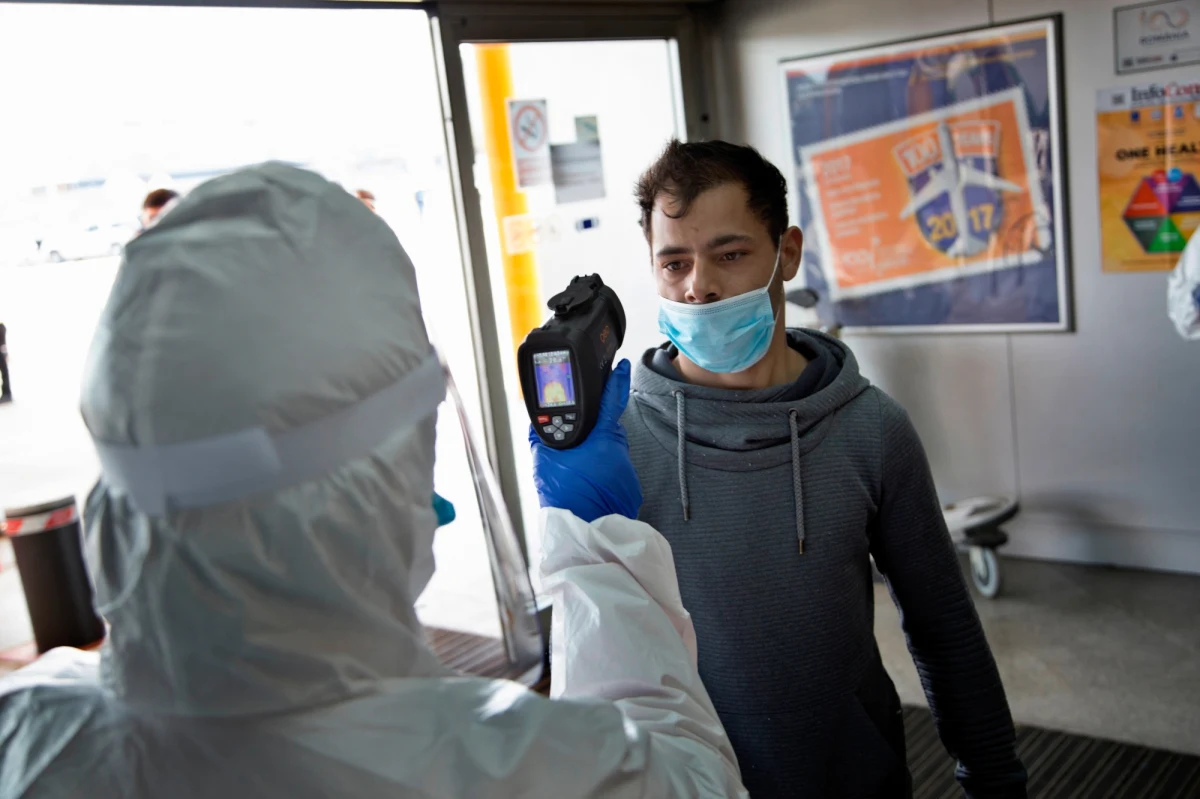 Częściowe wznowienie nauki w szkołach, stosowanie maseczek ochronnych i aplikacja do monitorowania zakażonych. To niektóre z rekomendacji niemieckiej Narodowej Akademii Nauk Leopoldina, dotyczących zniesienia części obostrzeń, wprowadzonych na czas pandemii.