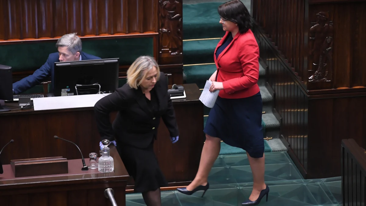 W Sejmie w środę odbyło się pierwsze czytanie obywatelskiego projektu "Zatrzymaj aborcję". Klub PiS zaproponował skierowanie go do dalszych prac w komisji, z kolei KO i Lewica opowiedziały się za jego odrzuceniem.