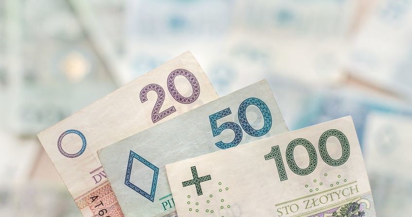 piątek, rano, złoty, zachowuje, stabilnie, względem, euro, franka, szwajcarskiego, notowaniach, polskiej, waluty, widoczna, jest Kursy walut piątek, 12 stycznia. Ile kosztują euro, dolar i frank?