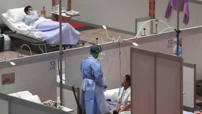 Koronawirus w Hiszpanii. Najniższy dobowy przyrost zgonów od miesiąca