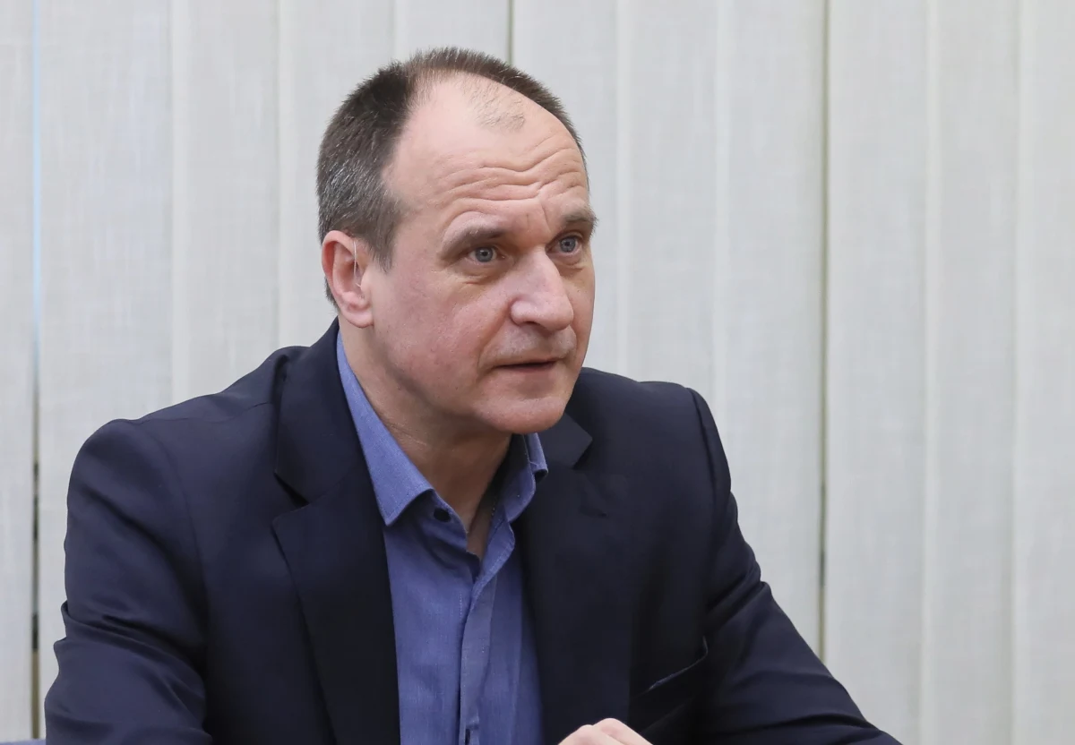 Nie dopracuje się do perfekcji systemu głosowania przez internet w ciągu miesiąca czy dwóch, by był to system bezpieczny i nie było prawdopodobieństwa naruszenia tajności - ocenił lider Kukiz'15 Paweł Kukiz.