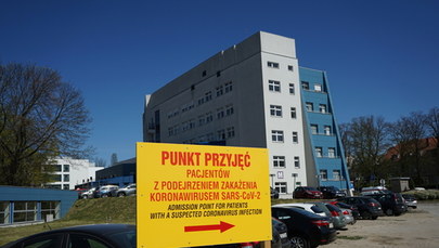 Koronawirus w Polsce. W sobotę zmarło kolejne 30 osób, bilans ofiar przekroczył pół tysiąca [NOWE DANE]