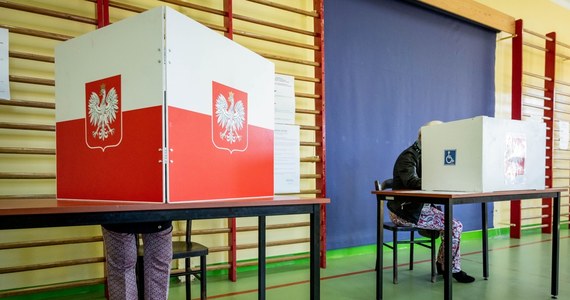 46 głosów wystarczyło Piotrowi Kiełbasie do zdobycia mandatu radnego w niewielkiej gminie Wielowieś w Śląskiem, gdzie w niedzielę odbyły się wybory uzupełniające do rady gminy. Frekwencja wyniosła zaledwie 17,6 procent.