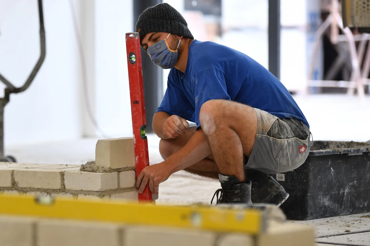 Komisja Europejska zatwierdziła polski program wsparcia dla mikrofirm oraz małych i średnich przedsiębiorstw o wartości 16,6 mld euro. To równowartość około 75 mld zł.