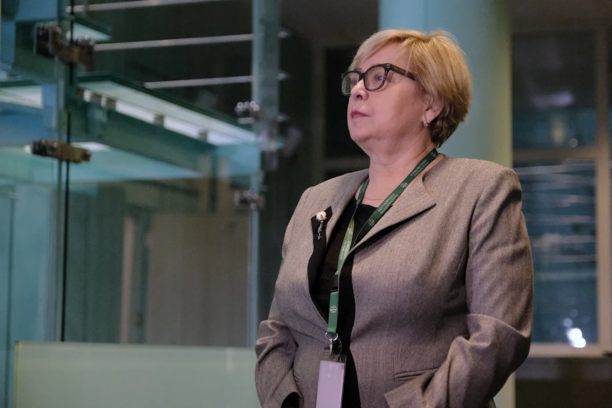 Opuszczam urząd I prezesa Sądu Najwyższego w przekonaniu, że uczyniłam wszystko, co było w mojej mocy, by postępować zgodnie ze złożonym ślubowaniem, broniłam władzy sądowniczej, odrębnej i niezależnej od innych władz - napisała w liście na koniec kadencji prof. Małgorzata Gersdorf. Zaapelowała też do swojego następcy, by "strzegł niezawisłości".