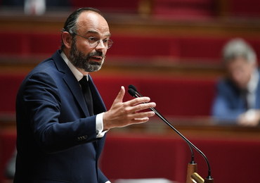 700 tys. testów na koronawirusa tygodniowo - taki plan przedstawił premier Francji