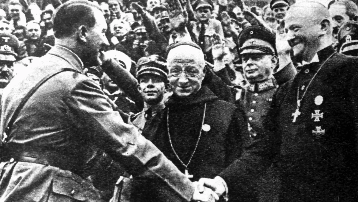 Komisja Episkopatu Niemiec z okazji 75. rocznicy zakończenia II wojny światowej wydała specjalny dokument, który mówi o postawie biskupów niemieckich w tamtym czasie. Hierarchowie przyznali, że ich poprzednicy byli „współodpowiedzialni za wojnę”.