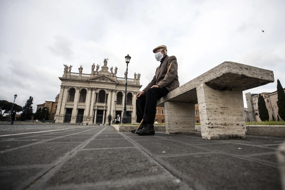 269 osób zakażonych koronawirusem zmarło minionej doby we Włoszech - podała w piątek Obrona Cywilna. Łączny bilans wzrósł do 28 236. Sytuacja epidemiczna poprawia się kolejny dzień z rzędu.