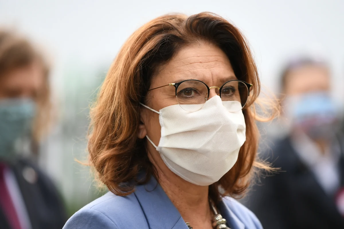 63 proc. ankietowanych, którzy deklarują udział w wyborach prezydenckich w maju, odda głos na Andrzeja Dudę - wynika z sondażu Ipsos dla OKO.press. Kandydatka KO Małgorzata Kidawa-Błońska zdobyłaby zaledwie 2 proc. poparcia.