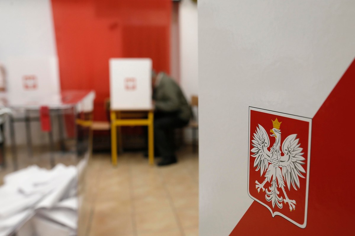 W siedzibie TVP odbyła się debata kandydatów w wyborach prezydenckich. Była transmitowana na antenach TVP1, TVP Info i TVP Polonia.