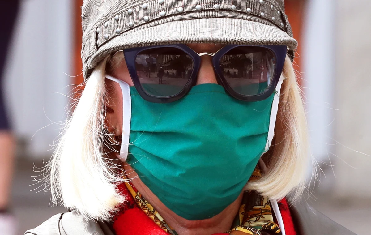 Ok. 2 proc. osób w Krakowie przeszło już zakażenie koronawirusem – wykazały badania krakowskich naukowców. Zwracają oni uwagę, że taki wynik wskazuje na większą liczbę osób bezobjawowo chorych, niż sądzono.