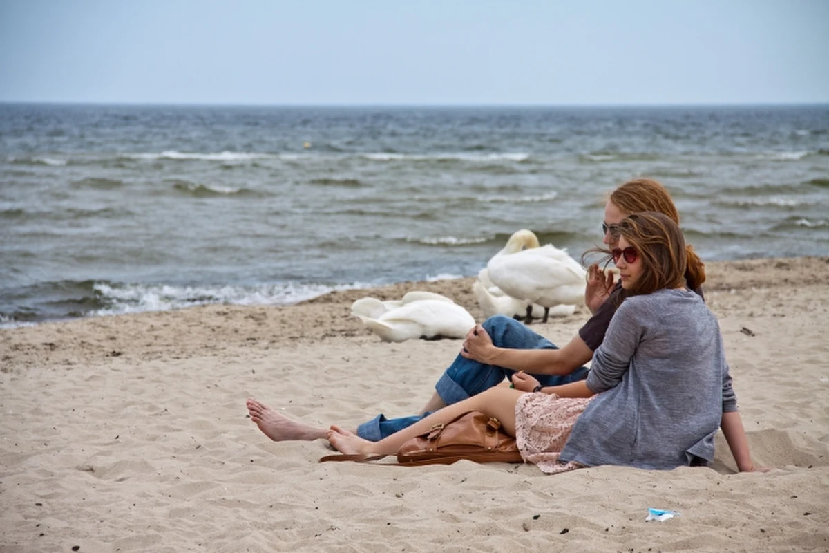 Nasz kraj jest nad Renem przedstawiany jako bezpieczne miejsce na spędzenie tegorocznych wakacji. Czy ta szansa nie zostanie zmarnowana? - pisze w piątek "Rzeczpospolita".