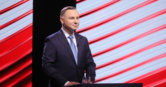 Prezydent Andrzej Duda podpisał ustawę ws głosowania korespondencyjnego w wyborach prezydenckich 2020 r. – poinformował rzecznik prezydenta Błażej Spychalski.