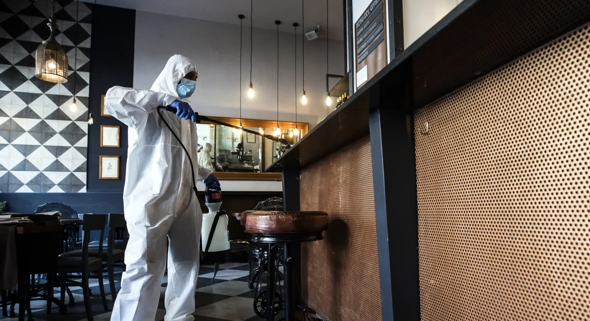 ​We Włoszech ostatniej doby zmarły 172 osoby zakażone koronawirusem - poinformowała we wtorek Obrona Cywilna. Łączny bilans zmarłych wynosi 30911. Sytuacja ulega dalszej poprawie.