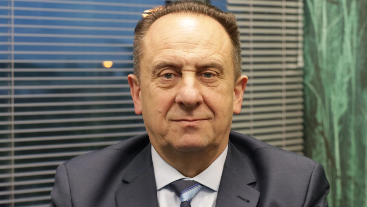 „Zachęcam wszystkich Polaków do większej aktywności w Polsce w tym roku. Mamy piękne morze, jeziora, góry. Podróże samochodem, indywidualne, rodzinne. Myślę, że w te wakacje to powinny być dominujące sposoby podróży”- powiedział w Popołudniowej rozmowie w RMF FM Andrzej Gut-Mostowy, wiceminister rozwoju.