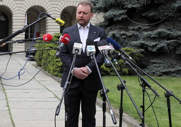 Komisja Europejska odpowiada na zarzuty Szumowskiego ws. unijnych masek 