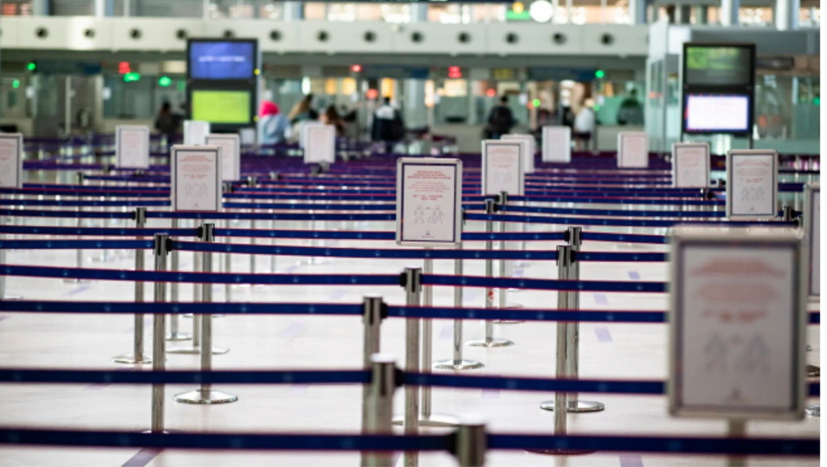 351 osób zakażonych koronawirusem zmarło w ciągu ostatniej doby we Francji - poinformowało w czwartek ministerstwo zdrowia tego kraju. To znaczny wzrost liczby nowych zgonów w porównaniu ze środowym bilansem, który mówił o 83 ofiarach śmiertelnych Covid-19.
