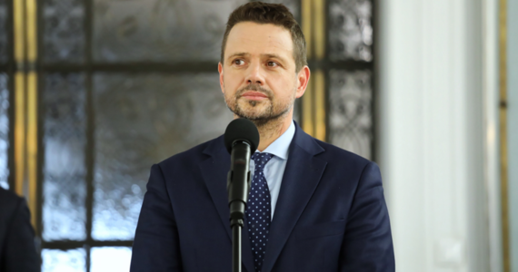 Idę bić się o Polskę, która będzie silna, demokratyczna i oparta o rządy prawa - mówił w piątek nowy kandydat KO na prezydenta Rafał Trzaskowski.