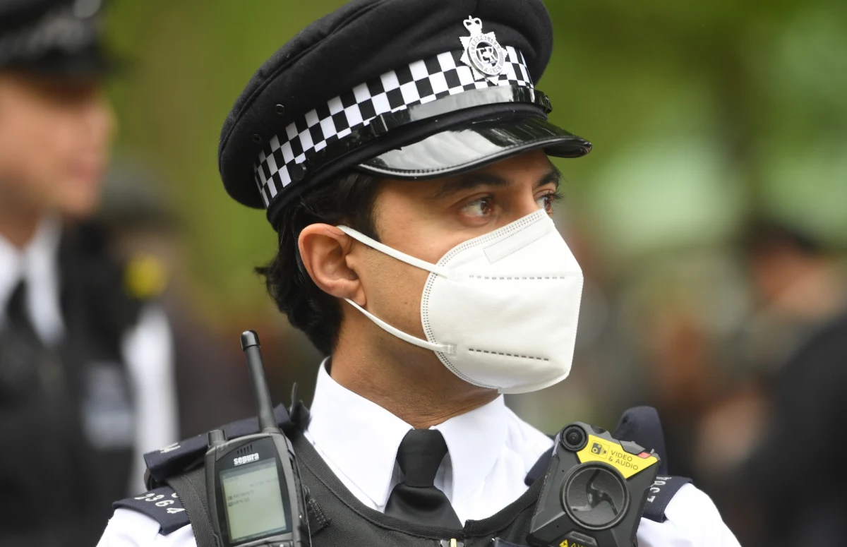 ​O 468 zwiększyła się w ciągu ostatniej doby w Wielkiej Brytanii liczba zmarłych na Covid-19, wskutek czego łączna liczba ofiar śmiertelnych w tym kraju wzrosła do 34466 - poinformowało w sobotę po południu brytyjskie ministerstwo zdrowia.