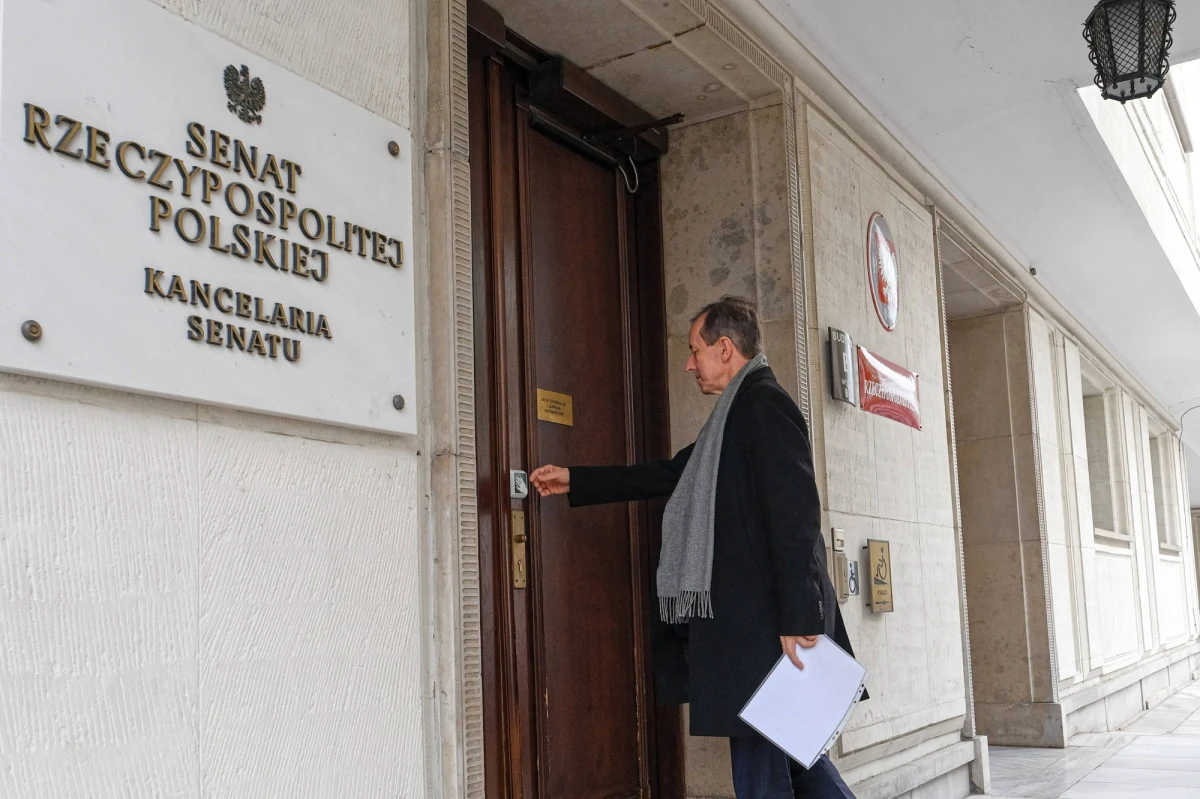 W połowie przyszłego tygodnia senatorowie mają głosować nad ustawą dotyczącą nowych zasad wyborów prezydenckich - dowiedział się reporter RMF FM. To oznacza, że Senat nie wykorzysta przysługujących 30 dni na zajęcie się ustawą. 