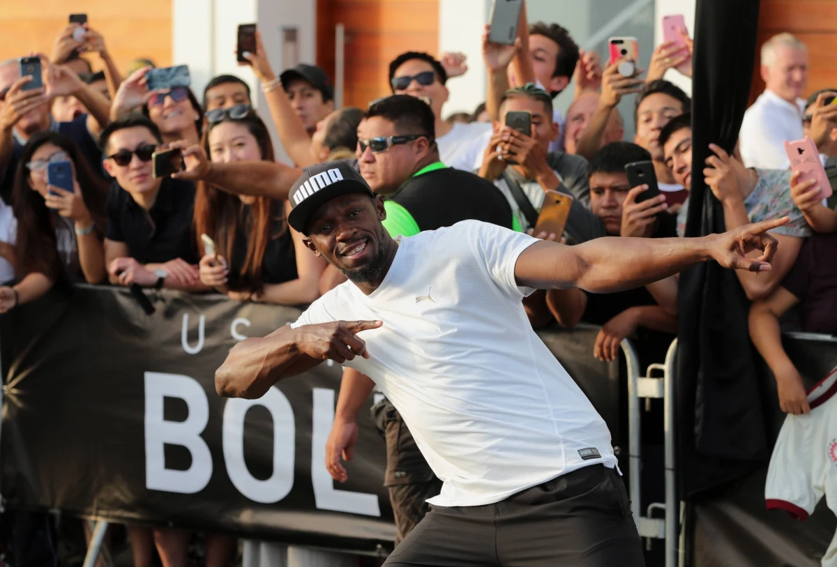 Legendarny lekkoatleta Usain Bolt został - po raz pierwszy - ojcem. Jak poinformowały jamajskie media, partnerka najszybszego człowieka świata Kasi Bennett urodziła córeczkę.