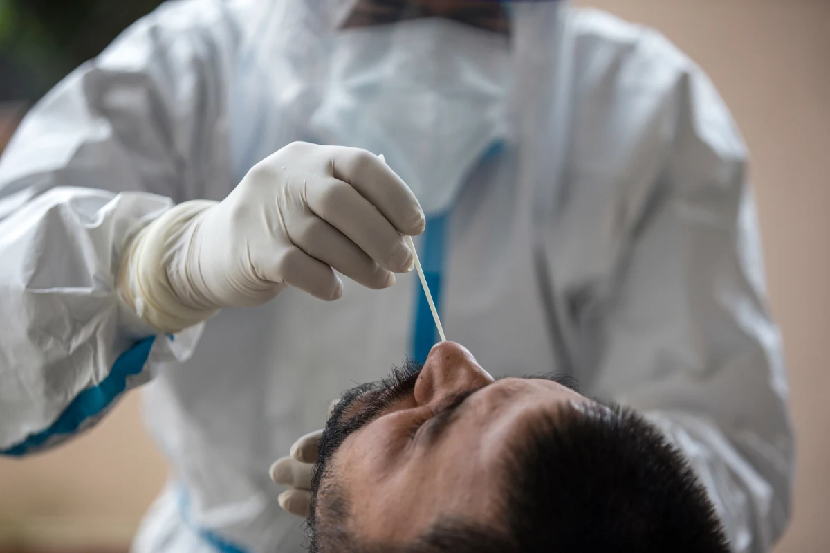 84 nowe przypadki koronawirusa potwierdzono dziś w Wielkopolsce. To druga, zaraz po Śląsku najwyższa dziś liczba pozytywnych wyników testów w kraju. 