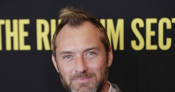 Jude Law po raz szósty zostanie ojcem. Aktor spodziewa się dziecka ze swoją żoną Phillipą Coan. Gwiazda Hollywood i jego o 13 lat młodsza ukochana pobrali się w zeszłym roku.