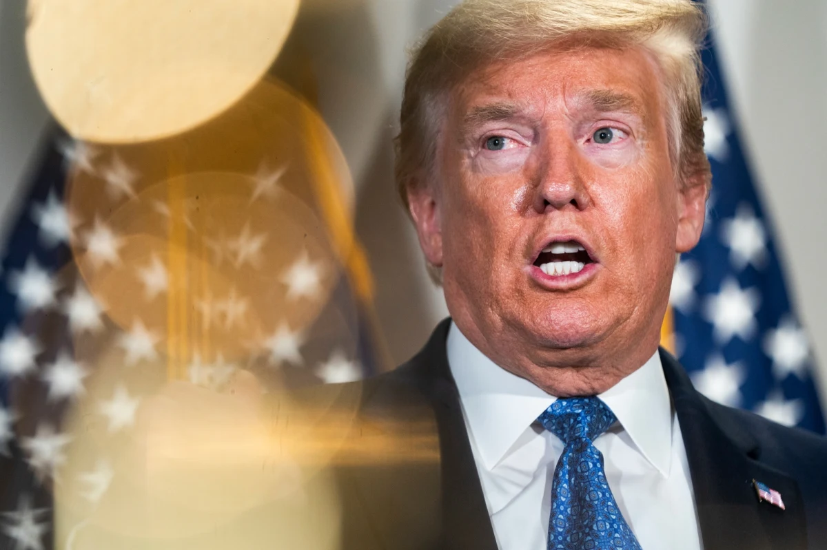 Prezydent USA Donald Trump napisał w środę na Twitterze, odnosząc się do wybuchu epidemii koronawirusa, że "’niekompetencja Chin’, i nic innego, doprowadziła do masowego, światowego zabójstwa!".