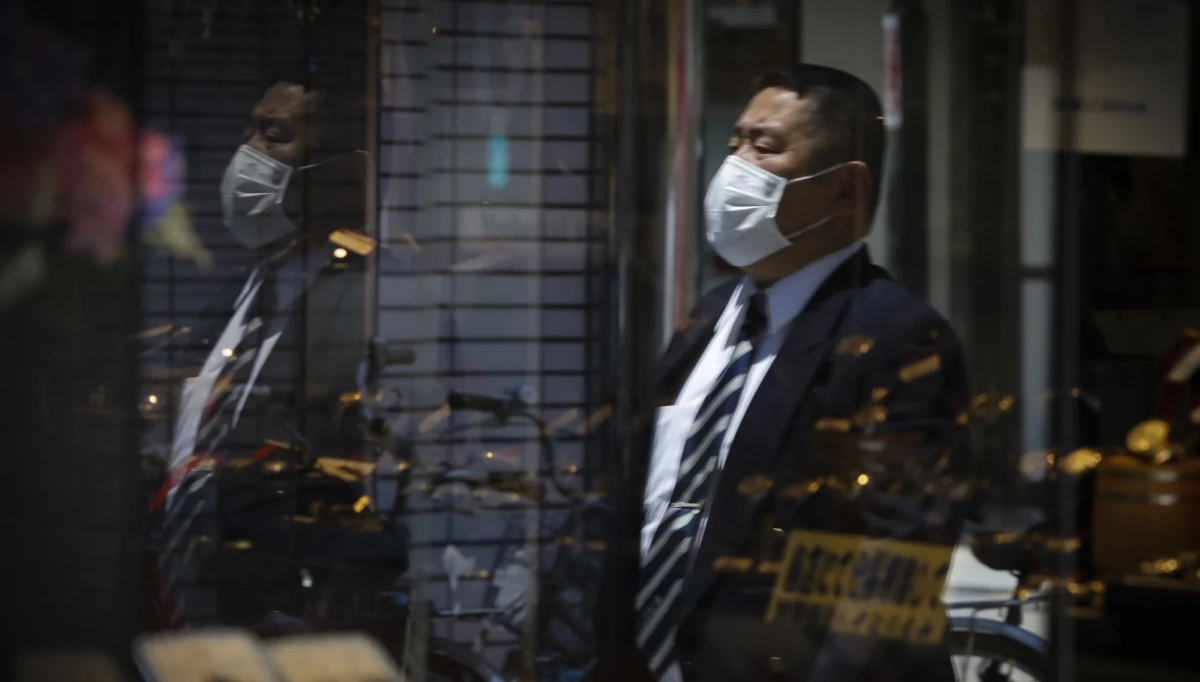 Szef prokuratury publicznej Japonii Hiromu Kurokawa podał się do dymisji w związku ze skandalem, jaki wybuchł, gdy okazało się, że grał w hazardową wersję gry madżong, łamiąc restrykcje wprowadzone w związku z epidemią koronawirusa. 