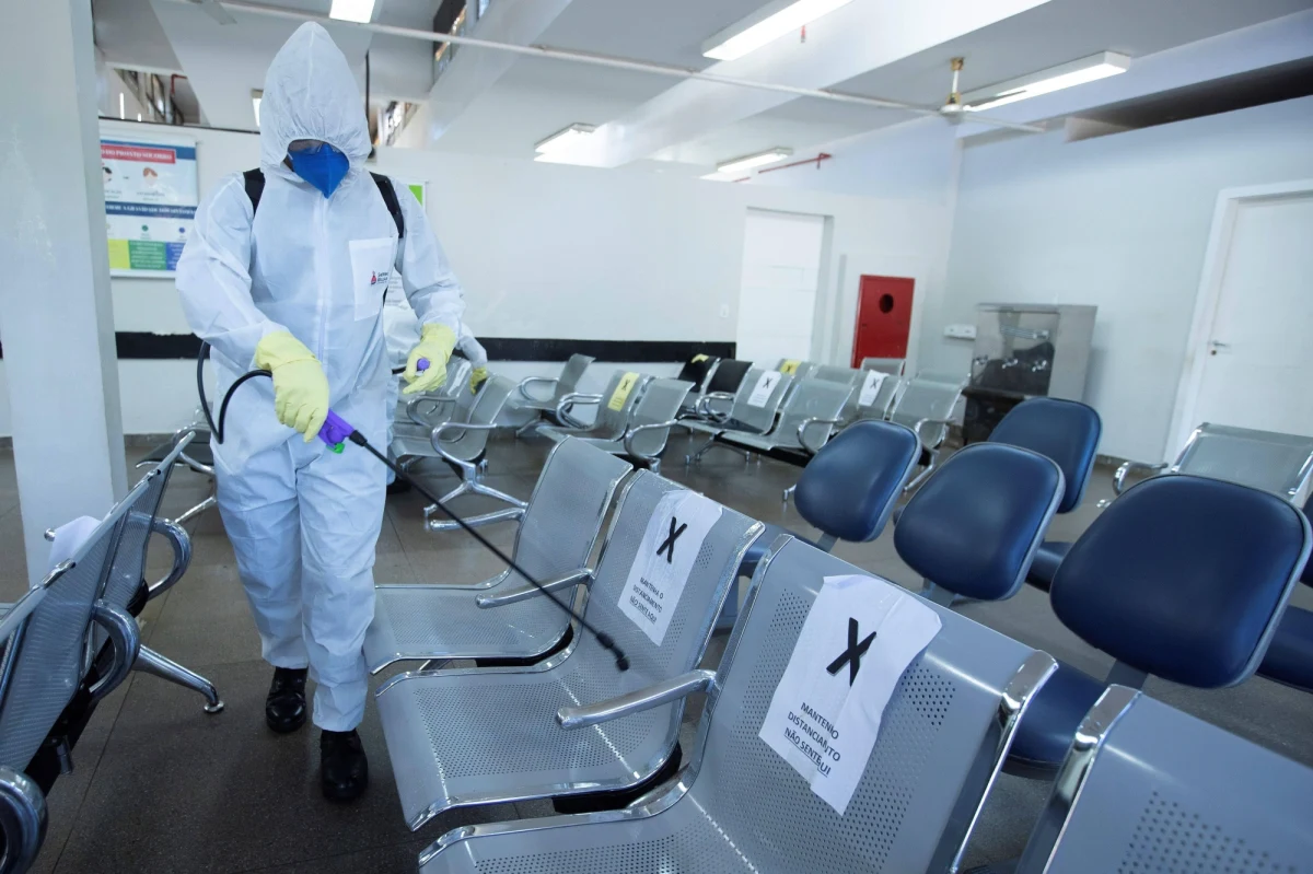 Ameryka Południowa stała się nowym epicentrum pandemii Covid-19 - oświadczył ekspert Światowej Organizacji Zdrowia (WHO) dr Mike Ryan. Rośnie też liczba przypadków w niektórych krajach Afryki, w których jak dotąd jest stosunkowo niska liczba ofiar śmiertelnych.