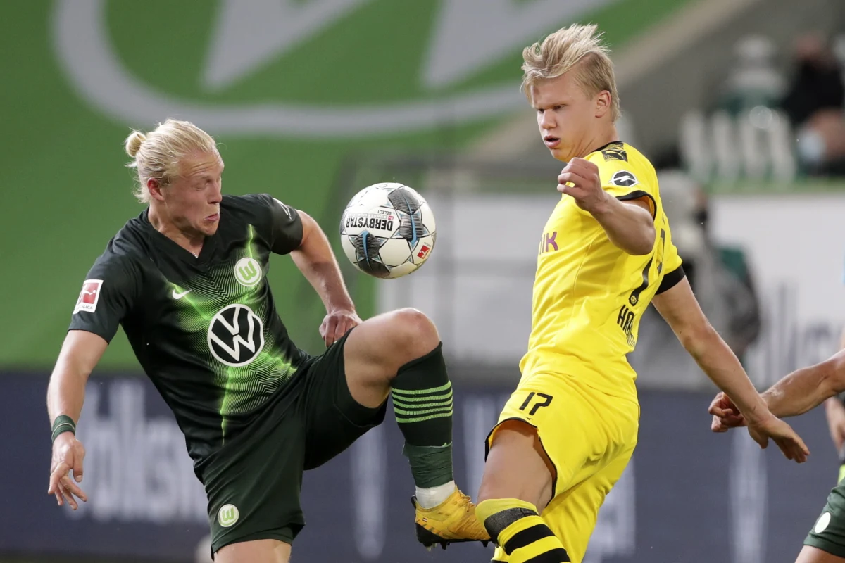 W nadchodzącym tygodniu po ponad dwóch miesiącach przerwy zostaną wznowione w Polsce rozgrywki piłkarskie. Na wtorek i środę zaplanowano dwa mecze ćwierćfinału Pucharu Polski, a w piątek rozgrywki wznowi Ekstraklasa. We wtorek w Niemczech odbędzie się "Der Klassiker", czyli starcie Borussii Dortmund z Bayernem Monachium.  