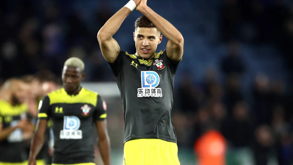 Pandemia koronawirusa doprowadziła do kryzysu w świecie sportu. Według "The Sunday Mirror" Southampton FC będzie musiał sprzedać kilku swoich piłkarzy, żeby przetrwać. Według gazety na sprzedaż może zostać wystawiony Jan Bednarek.