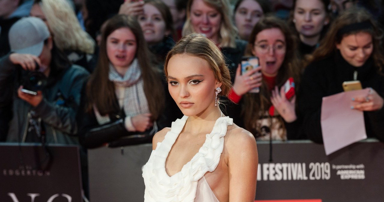 Lily-Rose Depp, córka znanej aktorskiej pary - Johnny'ego Deppa i Vanessy Paradis - zadebiutuje na małym ekranie. Młoda aktorka zagra główną kobiecą rolę w produkcji HBO "The Idol".