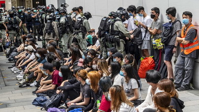Antyrządowe demonstracje w Hongkongu. Policja zatrzymała ponad 360 osób