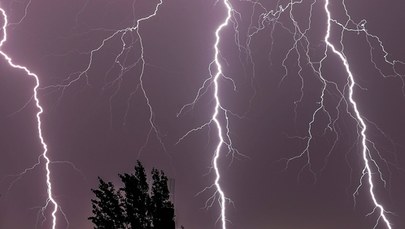 Burze na wschodzie i południu kraju. IMGW ostrzega