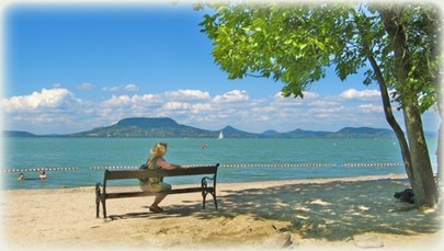 Węgry otwierają plaże, baseny termalne z ograniczeniami