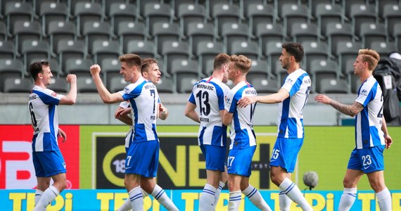 Krzysztof Piątek zdobył w Berlinie bramkę dla Herthy w wygranym 2:0 spotkaniu z FC Augsburg w 29. kolejce niemieckiej ekstraklasy piłkarskiej. To trzeci gol polskiego napastnika w Bundeslidze. Dwa poprzednie zdobył z rzutów karnych, jeden z nich w środę.