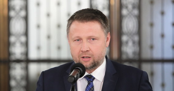 To demonstracja panicznego strachu przed nowym kandydatem KO Rafałem Trzaskowskim - w ten sposób sekretarz generalny PO Marcin Kierwiński ocenił odrzucenie przez PiS części poprawek senackich do ustawy o wyborach prezydenckich.